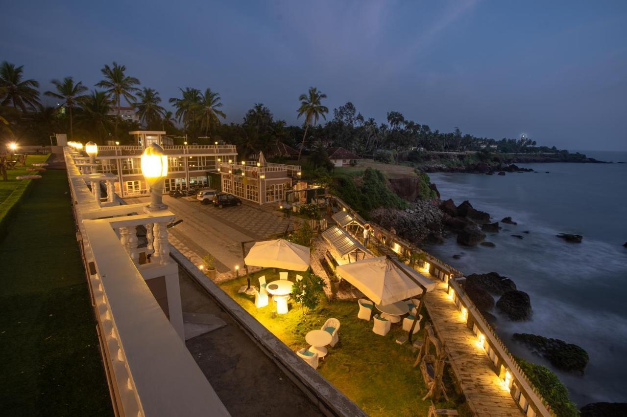 State Beach Resort And Spa Kannúr Kültér fotó