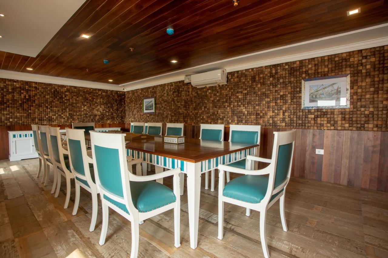 State Beach Resort And Spa Kannúr Kültér fotó